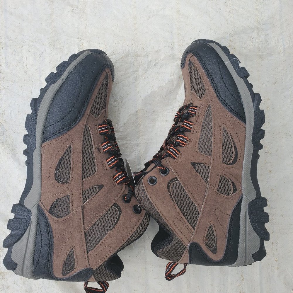 New Wonder Nation Boys Brown Hike Shoes
